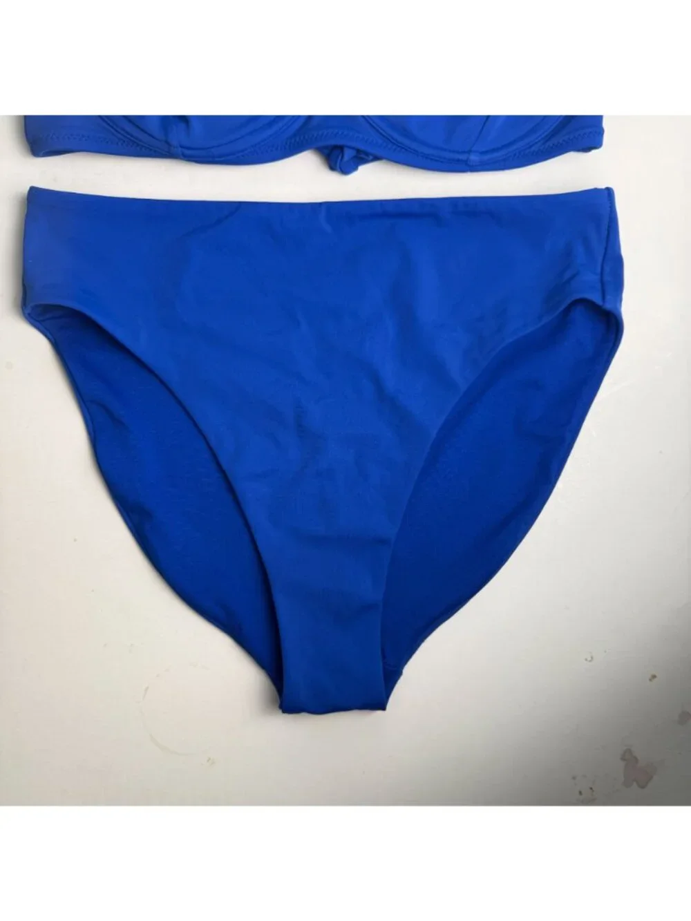 Victoria's Secret Swim Bikini Cobalt Blue Set Small Bottoms 32D Underwire Top